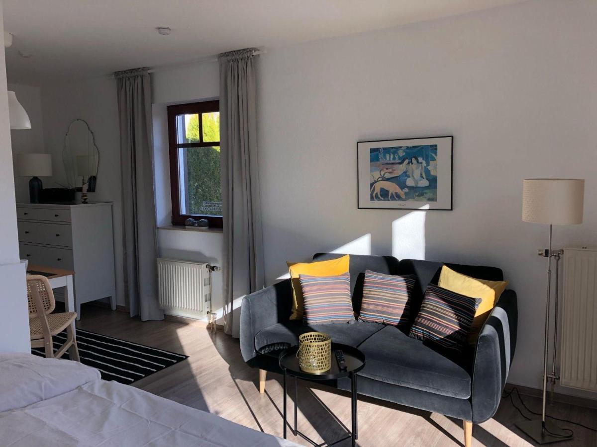 Ferienwohnung Klaus Störtebeker mit Sonnenterrasse&Garten zwischen Strand, Wald und Wiese! Gustow  Exterior foto